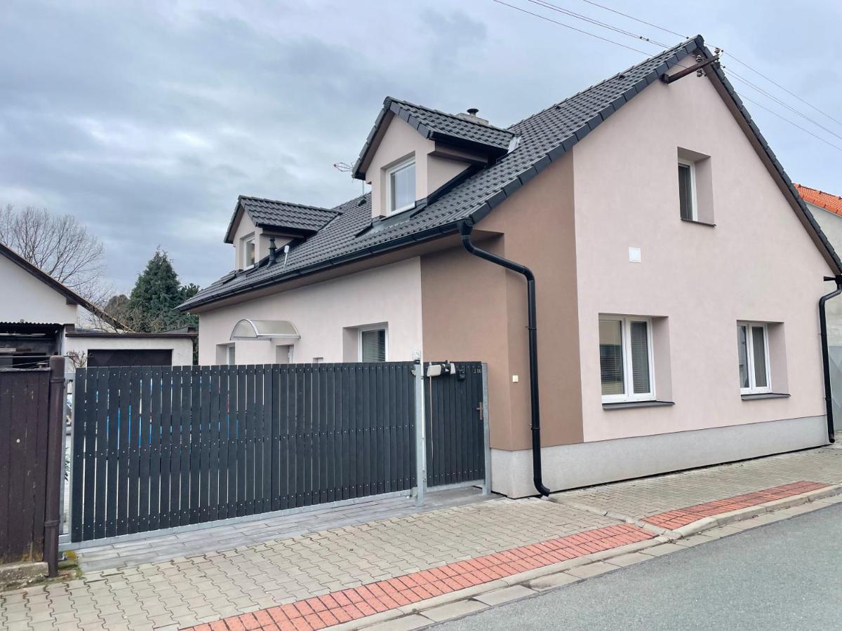 Apartman Svetla Pardubice Exterior photo